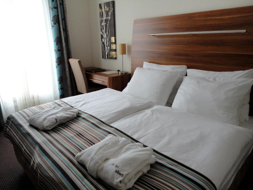 Albert Premier Hotel Bagnoles-de-l'Orne Værelse billede